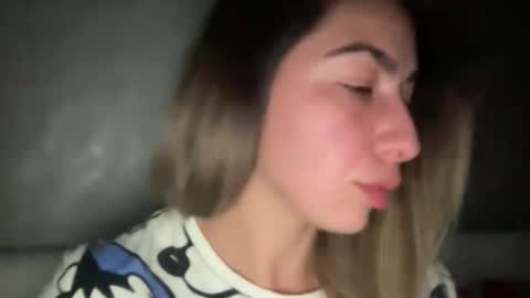 stefy_glow online show from November 2025 09:39:02 PM