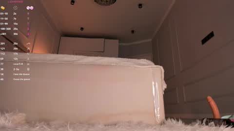 Stella online show from February 2025 06:36:02 PM