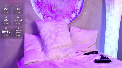 Snapshot of stellaciel_ chatting on October 2025 11:26:02 PM S T E L L A online show from October 2025 11:26:02 PM