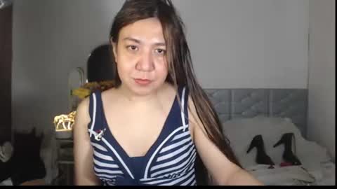 Snapshot of stellahugets chatting on November 2025 08:52:01 PM Stella online show from November 2025 08:52:01 PM