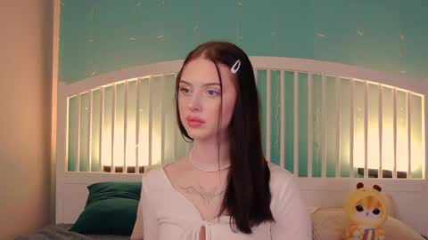 Snapshot of stellary_shy chatting on December 2024 05:55:02 PM Stellary online show from December 2024 05:55:02 PM