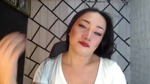 Stellaven online show from October 2025 02:33:01 AM