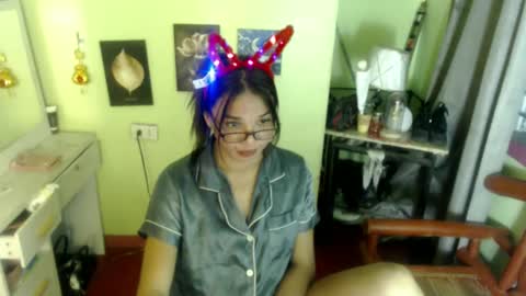 Stella sweet online show from January 2025 04:06:02 PM