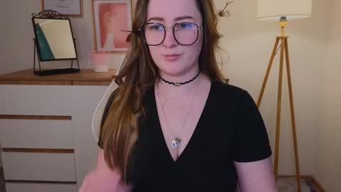 Emma online show from December 2024 09:57:01 PM