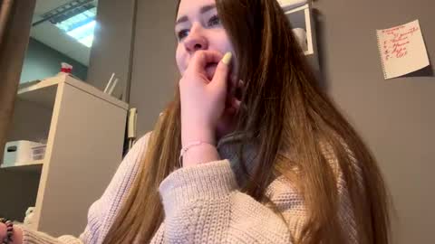Emma online show from December 2024 12:37:02 AM