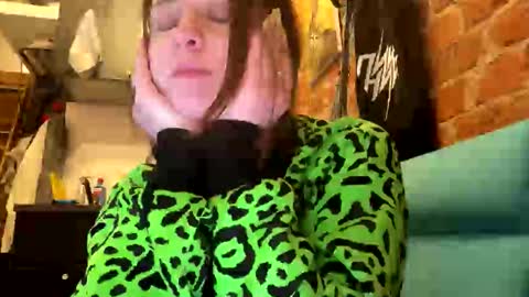 Emma online show from January 2025 10:58:02 PM