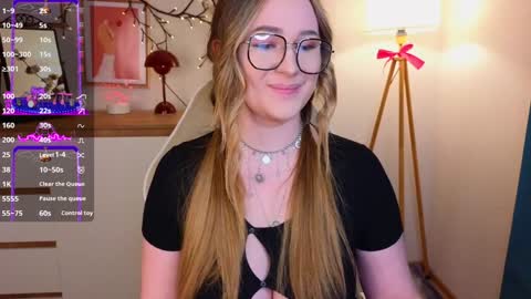 Emma online show from January 2025 10:10:01 PM