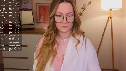 Emma online show from March 2025 10:05:02 PM