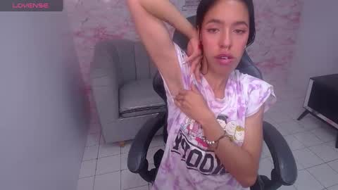 Stephania online show from January 2025 06:19:02 AM