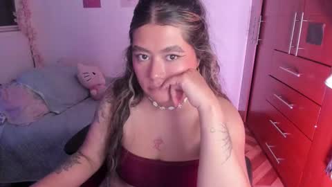 Stephanie  online show from October 2025 11:38:01 PM