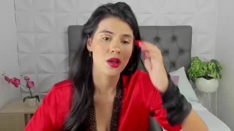 Snapshot of stephanya_ chatting on December 2024 09:24:01 AM S T E P H A N Y A online show from December 2024 09:24:01 AM