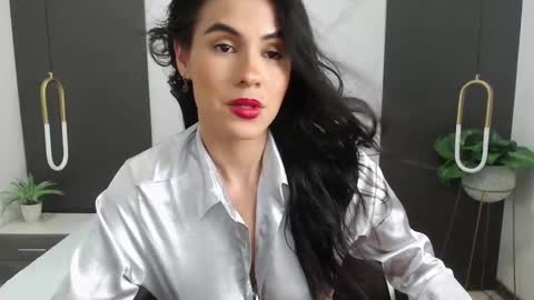 Snapshot of stephanya_ chatting on December 2024 08:15:01 AM S T E P H A N Y A online show from December 2024 08:15:01 AM