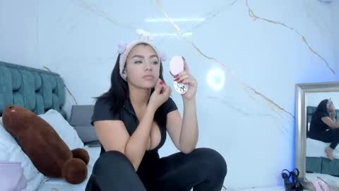 Snapshot of stephanysc chatting on September 2025 11:09:02 PM Stefanny online show from September 2025 11:09:02 PM