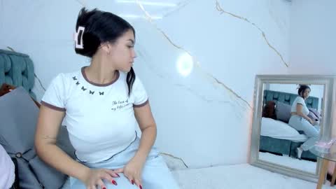 Snapshot of stephanysc chatting on September 2025 11:10:02 PM Stefanny online show from September 2025 11:10:02 PM