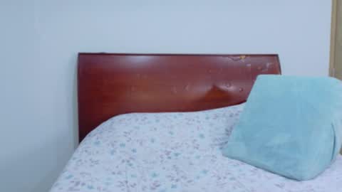 Stephany online show from October 2025 03:59:02 AM