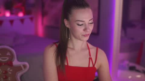stephie0404 online show from December 2024 07:54:02 PM