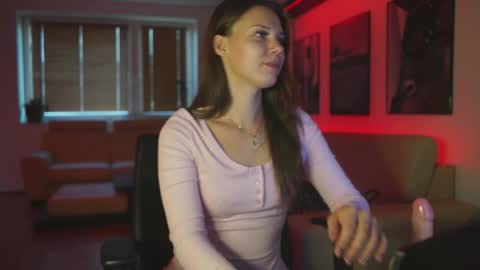 stephie0404 online show from September 2025 04:34:02 AM