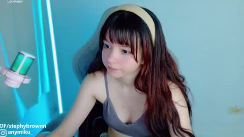 stephy online show from February 2025 03:23:02 AM