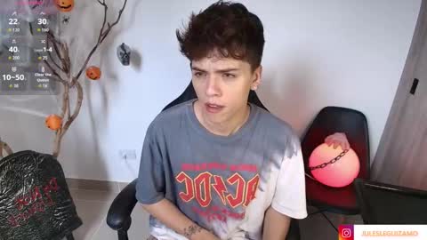 Snapshot of stev_austin_ chatting on October 2025 07:03:01 PM Stev austin online show from October 2025 07:03:01 PM