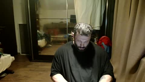 Snapshot of stevebulkzor chatting on October 2025 04:49:02 PM Steve Oakenshield son of John son of Vasyl online show from October 2025 04:49:02 PM