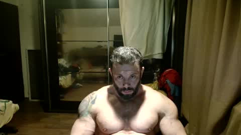 Snapshot of stevebulkzor chatting on October 2025 08:39:01 PM Steve Oakenshield son of John son of Vasyl online show from October 2025 08:39:01 PM