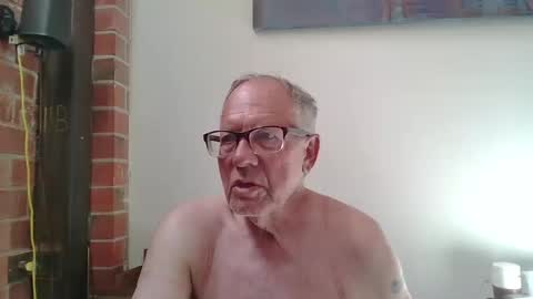 eastbaymarriedguy online show from September 2025 06:34:01 PM