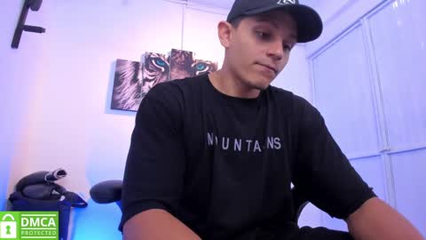 STIVEN online show from February 2025 07:03:01 PM