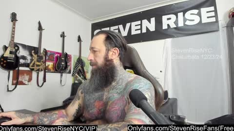 Snapshot of stevenrisenyc chatting on December 2024 01:56:02 PM StevenRiseNYC online show from December 2024 01:56:02 PM