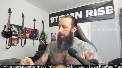 Snapshot of stevenrisenyc chatting on December 2024 01:43:01 AM StevenRiseNYC online show from December 2024 01:43:01 AM