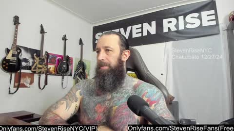 Snapshot of stevenrisenyc chatting on December 2024 12:57:02 AM StevenRiseNYC online show from December 2024 12:57:02 AM