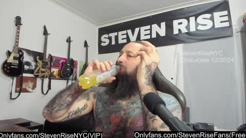 Snapshot of stevenrisenyc chatting on December 2024 05:00:02 AM StevenRiseNYC online show from December 2024 05:00:02 AM