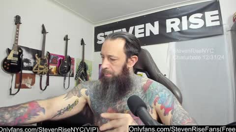 Snapshot of stevenrisenyc chatting on December 2024 11:42:02 AM StevenRiseNYC online show from December 2024 11:42:02 AM