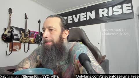 Snapshot of stevenrisenyc chatting on January 2025 01:49:01 AM StevenRiseNYC online show from January 2025 01:49:01 AM