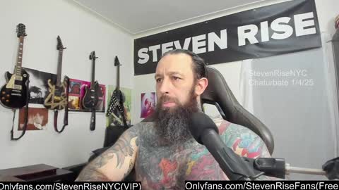 Snapshot of stevenrisenyc chatting on January 2025 01:35:01 AM StevenRiseNYC online show from January 2025 01:35:01 AM