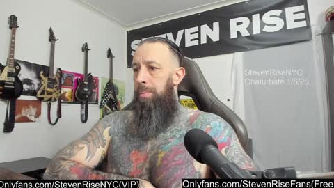 Snapshot of stevenrisenyc chatting on January 2025 04:55:01 AM StevenRiseNYC online show from January 2025 04:55:01 AM