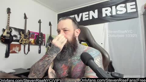 Snapshot of stevenrisenyc chatting on January 2025 01:56:02 AM StevenRiseNYC online show from January 2025 01:56:02 AM