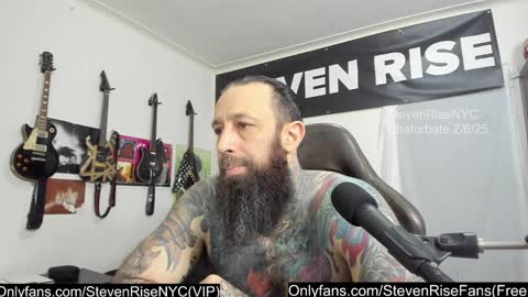 Snapshot of stevenrisenyc chatting on February 2025 10:43:01 PM StevenRiseNYC online show from February 2025 10:43:01 PM