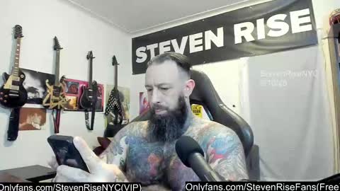 Snapshot of stevenrisenyc chatting on September 2025 12:16:01 PM StevenRiseNYC online show from September 2025 12:16:01 PM