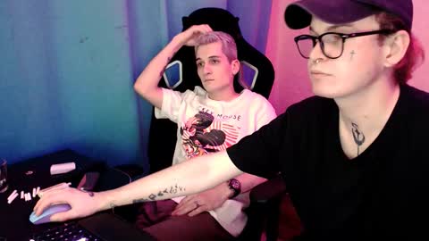 Snapshot of stevenspirs chatting on October 2025 02:58:02 PM Steve online show from October 2025 02:58:02 PM