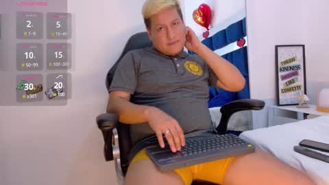 Snapshot of stik_justice chatting on February 2025 10:59:02 PM stik online show from February 2025 10:59:02 PM