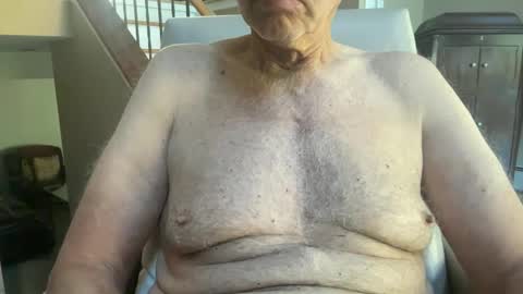 Snapshot of stillbad2 chatting on October 2025 06:17:02 PM Stillbad2 online show from October 2025 06:17:02 PM