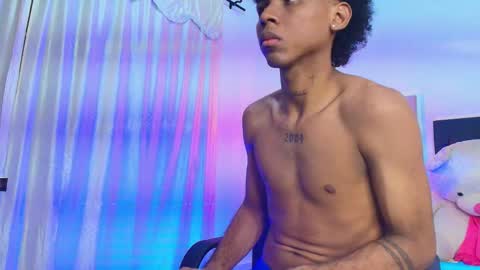 Snapshot of stiven_mcarty chatting on November 2025 07:57:01 PM Stiven online show from November 2025 07:57:01 PM