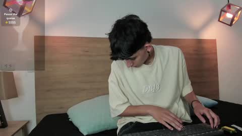 stivenbenet1 online show from January 2025 12:41:02 PM
