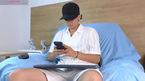 Snapshot of stivenbenet1 chatting on September 2025 02:20:01 PM stivenbenet1 online show from September 2025 02:20:01 PM