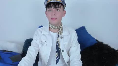 Stiven Bragam online show from February 2025 06:37:01 PM