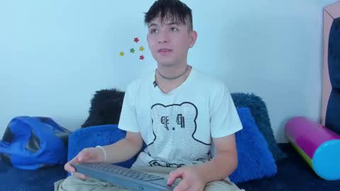 Stiven Bragam online show from March 2025 09:54:02 PM