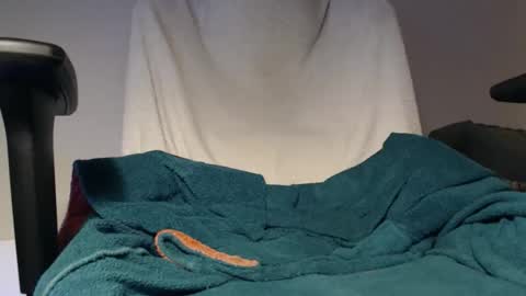 stivglatpik online show from October 2025 08:37:02 PM