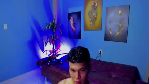 Stivonnie online show from September 2025 01:40:01 AM