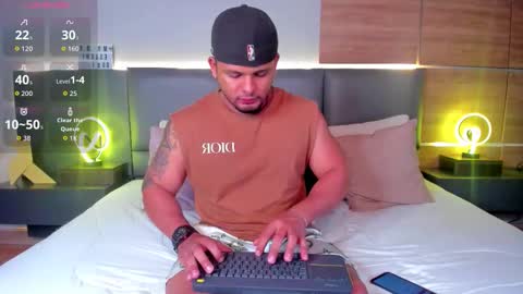 Snapshot of stone_lee_ chatting on October 2025 01:28:01 AM Stone Lee online show from October 2025 01:28:01 AM