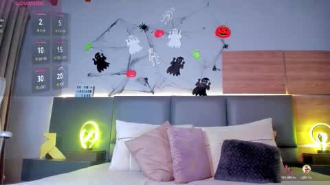 Snapshot of stone_lee_ chatting on October 2025 07:14:01 AM Stone Lee online show from October 2025 07:14:01 AM